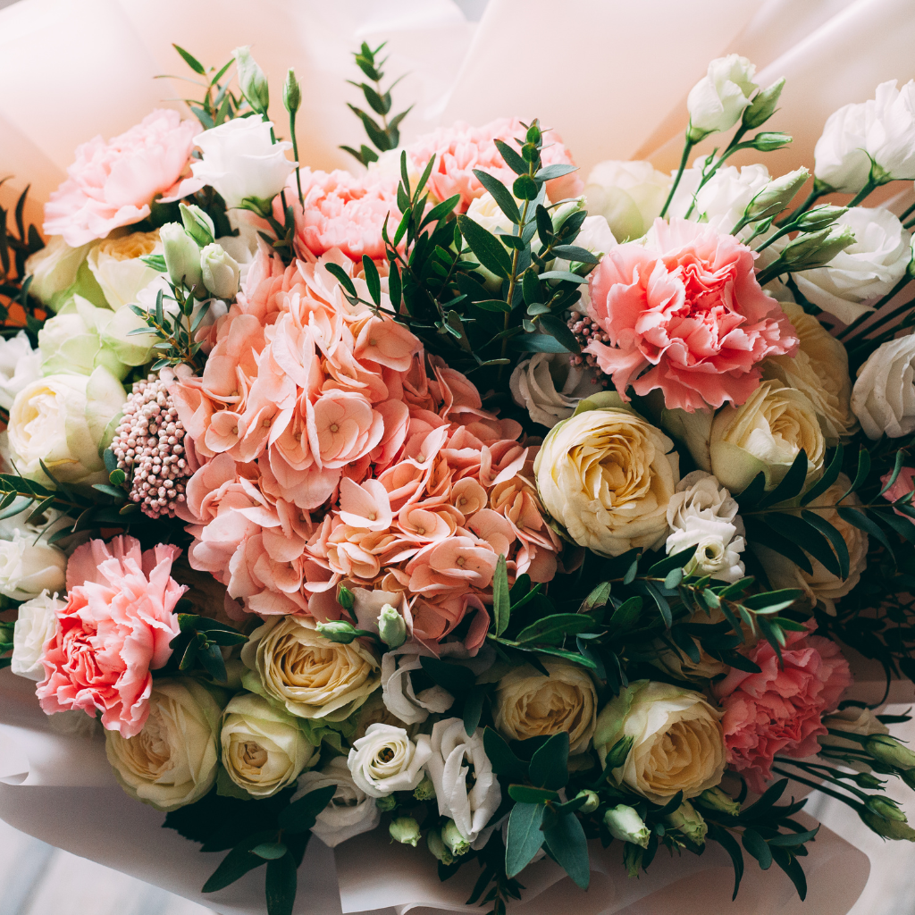 Vintage Elegance – Greenchoice Flowers
