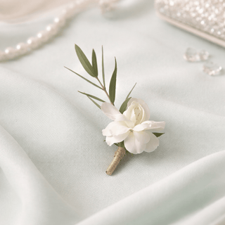 Blanca Pureza Quinceañera Flowers Collection — All-White Elegance Farm-Direct (2026)