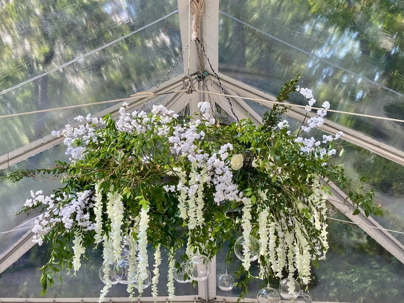 Where Fresh Southern Smilax is the right call
