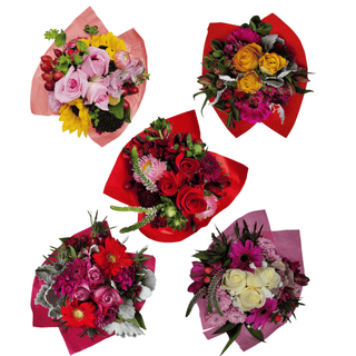 Petite Bouquet with Roses – 18 Stems (18 / 12 Bouquets/Box) – 25cm