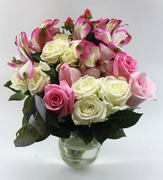 V-Day Pink Floral Bouquet