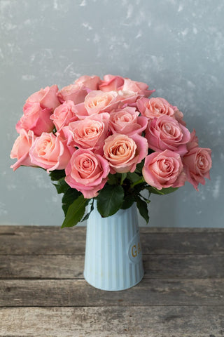 Hermosa Rose | Soft Pink with Peach Center Premium Roses | Farm Direct Wholesale | Free Shipping