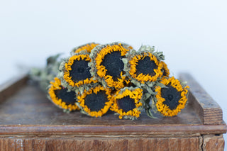 Buy Online High quality and Fresh Sunflower Natural - Greenchoice Flowers